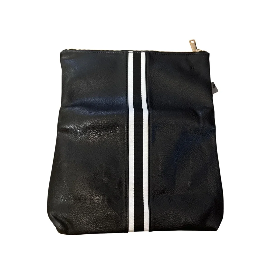 Glitzy Girlz Black Faux Leather Foldover Clutch Purse‎ with Gold Chain Strap